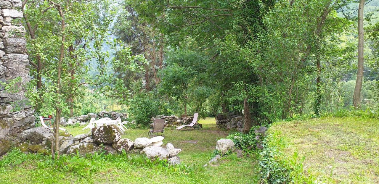Bilocale a due passi dal Gran Paradiso Locana Bagian luar foto